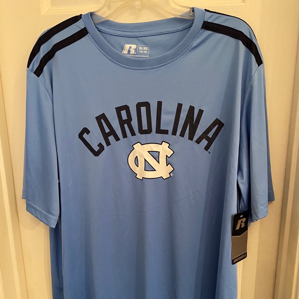 Russell Athletic North Carolina Shirt Size XL